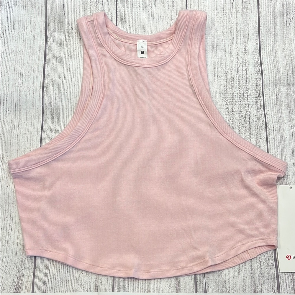 NWT Lululemon Hold Tight Cropped Tank Top Flush Pink | Size 10